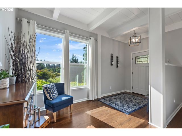 7490 Sw SCHROEDER Way, Wilsonville, OR 97070