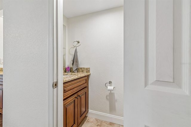 2318 VILLAGE GREEN BOULEVARD, Plant City, FL 33566