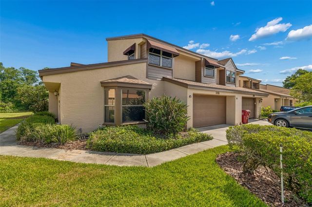 2318 VILLAGE GREEN BOULEVARD, Plant City, FL 33566
