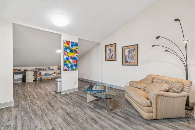 2318 VILLAGE GREEN BOULEVARD, Plant City, FL 33566