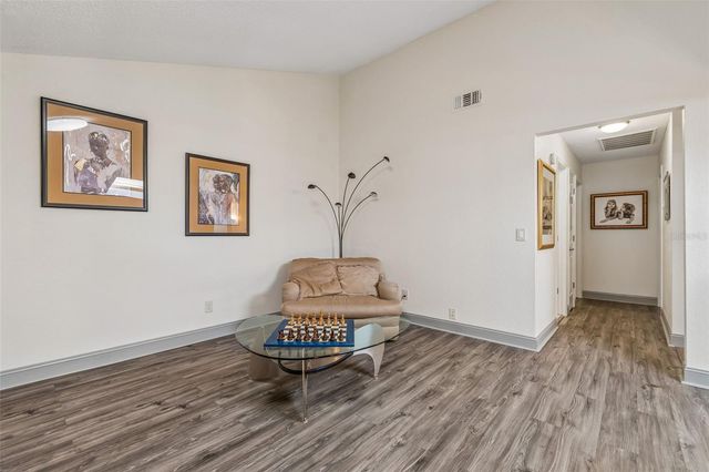 2318 VILLAGE GREEN BOULEVARD, Plant City, FL 33566