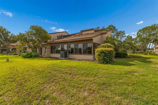 2318 VILLAGE GREEN BOULEVARD, Plant City, FL 33566