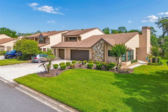 2318 VILLAGE GREEN BOULEVARD, Plant City, FL 33566