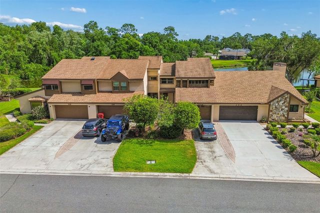 2318 VILLAGE GREEN BOULEVARD, Plant City, FL 33566