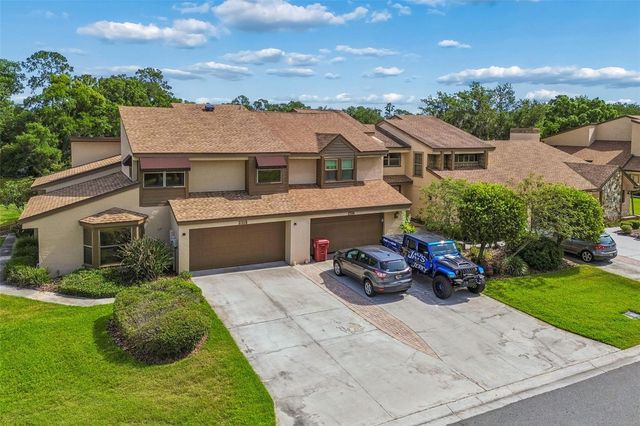 2318 VILLAGE GREEN BOULEVARD, Plant City, FL 33566
