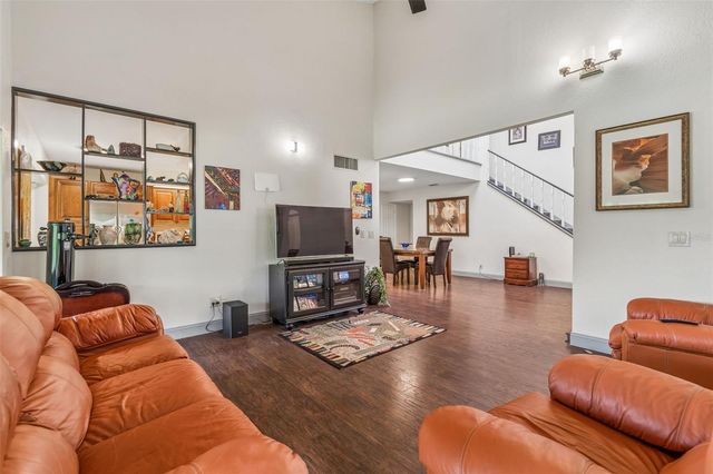 2318 VILLAGE GREEN BOULEVARD, Plant City, FL 33566