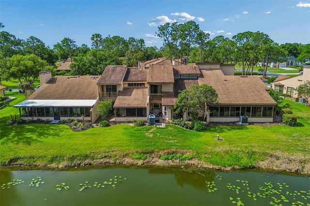 2318 VILLAGE GREEN BOULEVARD, Plant City, FL 33566