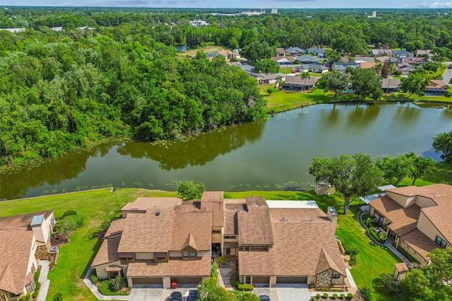 2318 VILLAGE GREEN BOULEVARD, Plant City, FL 33566