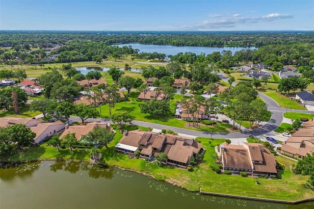 2318 VILLAGE GREEN BOULEVARD, Plant City, FL 33566