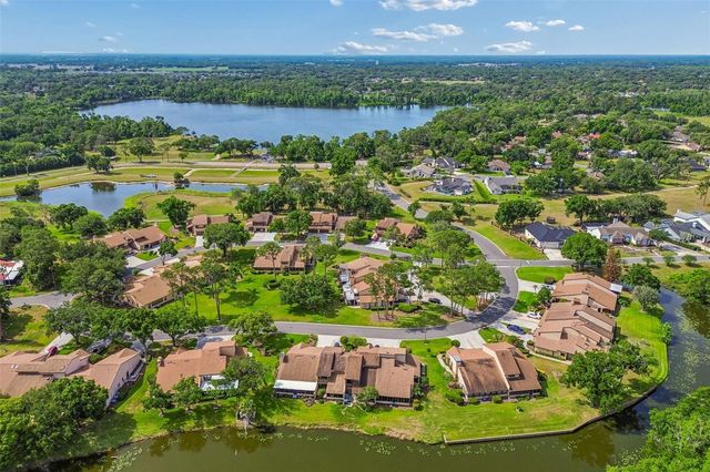 2318 VILLAGE GREEN BOULEVARD, Plant City, FL 33566