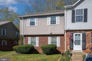 3537 CASTLE HILL DR, Woodbridge, VA 22193