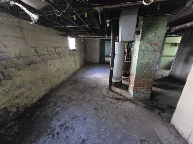 13920 Kanawha Avenue, Dolton, IL 60419