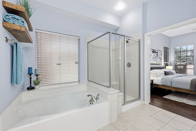 8912 Wyatt Circle, Lantana, TX 76226