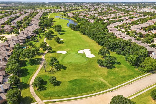 8912 Wyatt Circle, Lantana, TX 76226