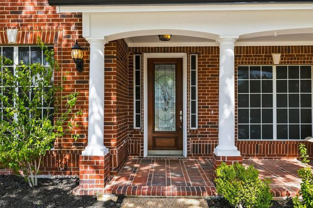 8912 Wyatt Circle, Lantana, TX 76226