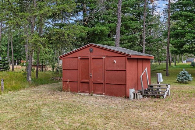 325 YORK COURT, Nekoosa, WI 54457