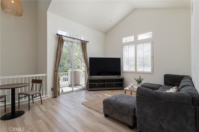 42 Chadron Circle, Ladera Ranch, CA 92694