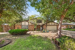 7333 Meadowbrook Drive, North Richland Hills, TX 76182