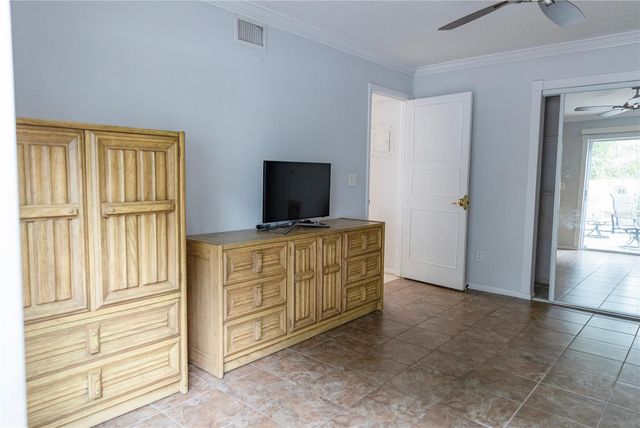 4805 RILMA AVENUE 106, Sarasota, FL 34234