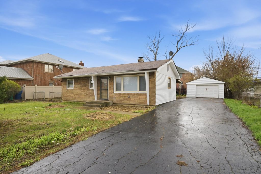 8516 Austin Avenue, Burbank, IL 60459 — exterior
