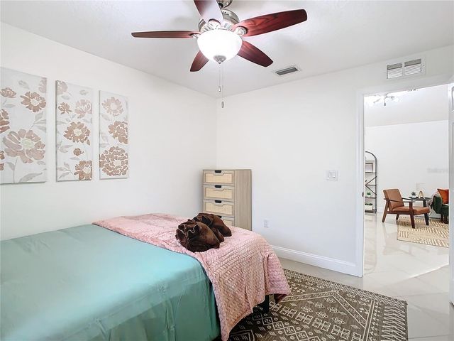 2907 W ARCH STREET, Tampa, FL 33607