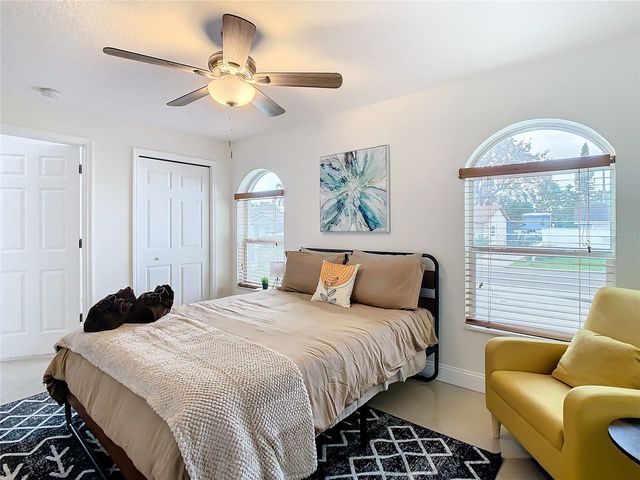 2907 W ARCH STREET, Tampa, FL 33607