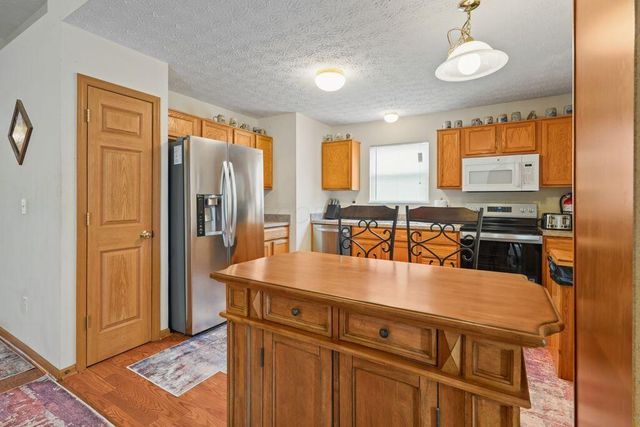 2190 Slate Cove Road, Grove City, OH 43123