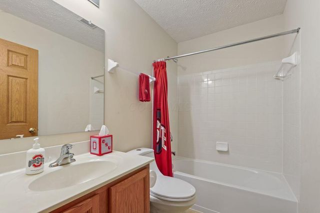 2190 Slate Cove Road, Grove City, OH 43123