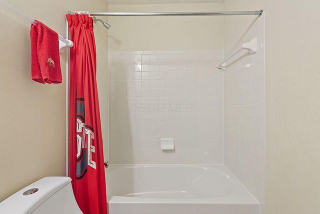 2190 Slate Cove Road, Grove City, OH 43123