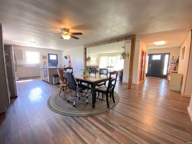 5529 E US HWY 50, Bedford, IN 47421
