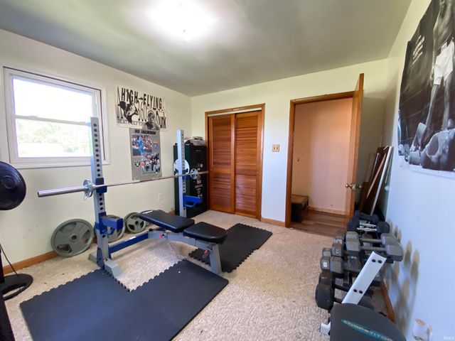 5529 E US HWY 50, Bedford, IN 47421