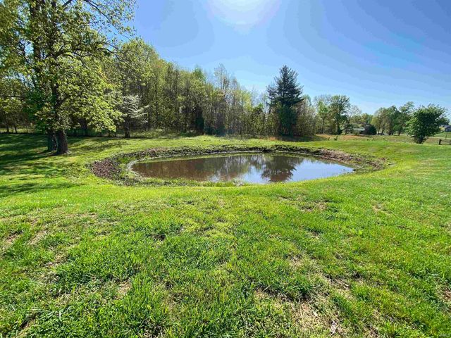 5529 E US HWY 50, Bedford, IN 47421