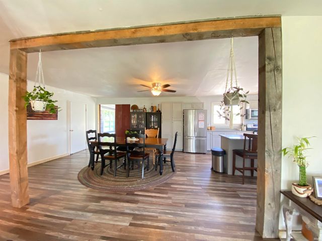 5529 E US HWY 50, Bedford, IN 47421