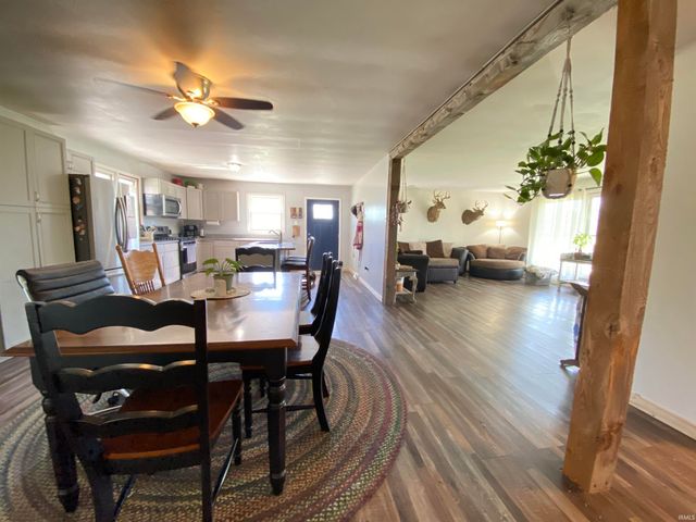 5529 E US HWY 50, Bedford, IN 47421