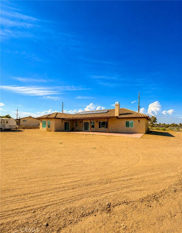 Image 21 of property listing at 14749 Sultana, Hesperia, CA 92345