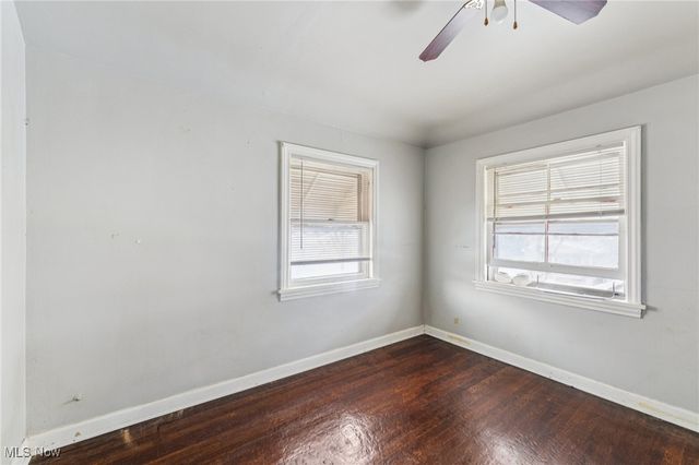 5481 Dalewood Avenue, Maple Heights, OH 44137