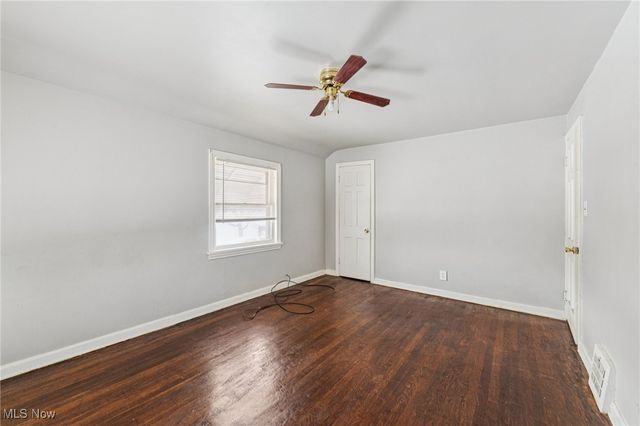 5481 Dalewood Avenue, Maple Heights, OH 44137