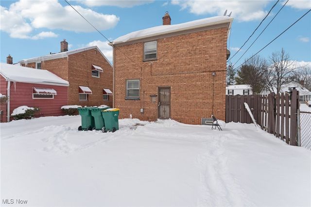 5481 Dalewood Avenue, Maple Heights, OH 44137