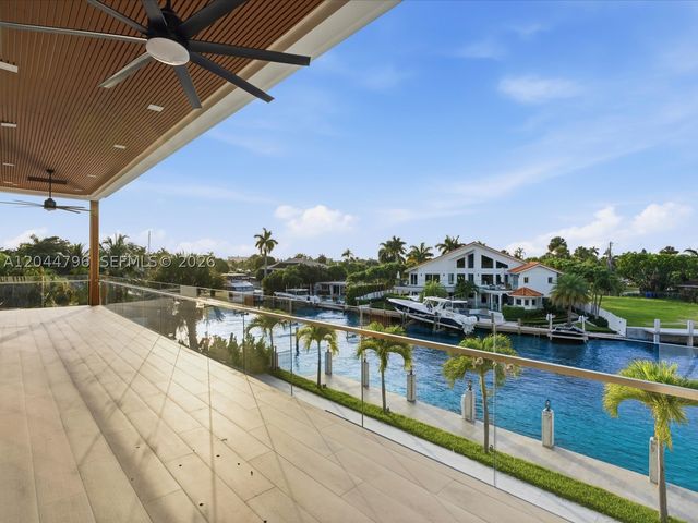 2 Sunset Ln, Lauderdale By The Sea, FL 33062