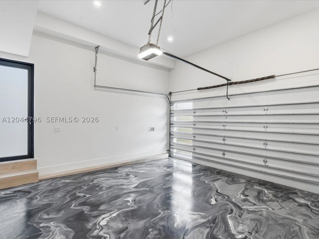 2 Sunset Ln, Lauderdale By The Sea, FL 33062