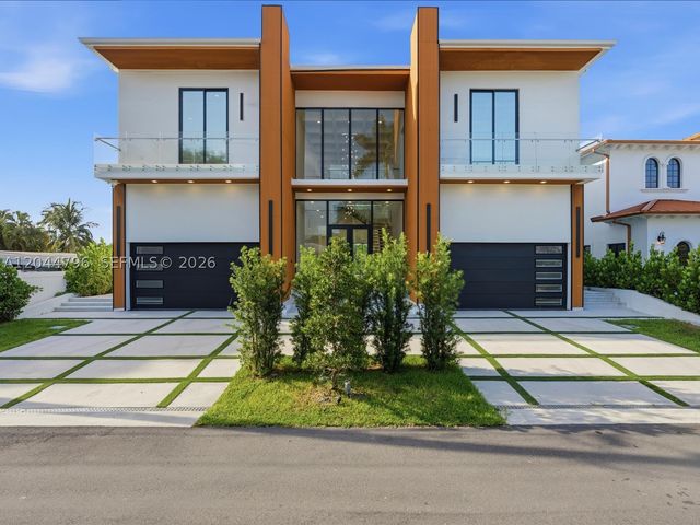 2 Sunset Ln, Lauderdale By The Sea, FL 33062