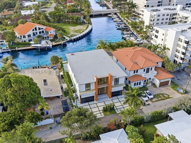 2 Sunset Ln, Lauderdale By The Sea, FL 33062