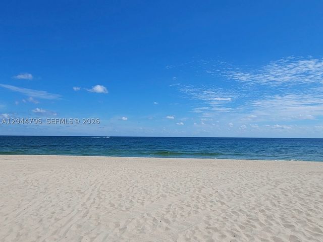 2 Sunset Ln, Lauderdale By The Sea, FL 33062