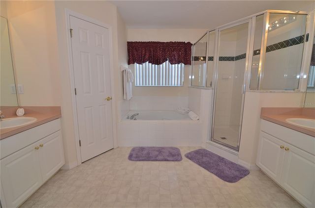 4626 CUMBRIAN LAKES DRIVE, Kissimmee, FL 34746