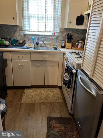 413 & 415 W FRANKLIN ST, Topton, PA 19562