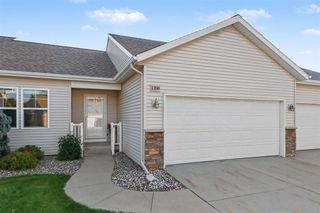 1358 S Village Circle, Kalamazoo, MI 49009