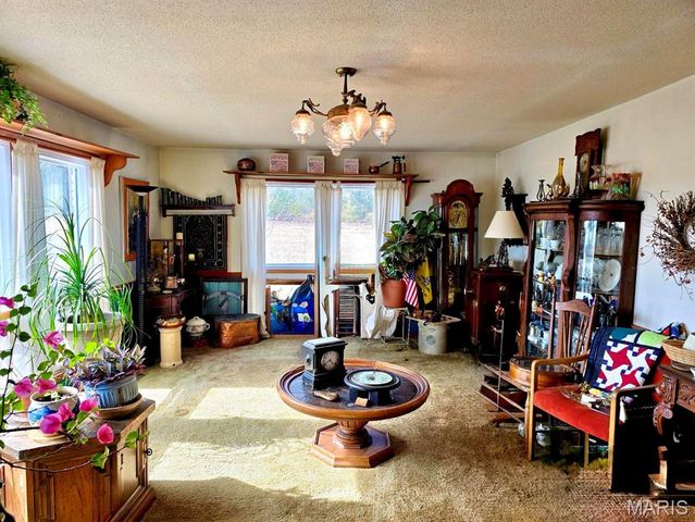 411 Craig Lane, Raymondville, MO 65555