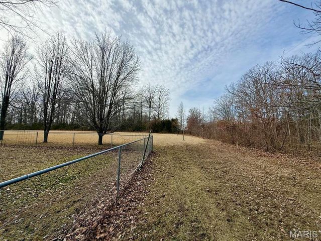 411 Craig Lane, Raymondville, MO 65555