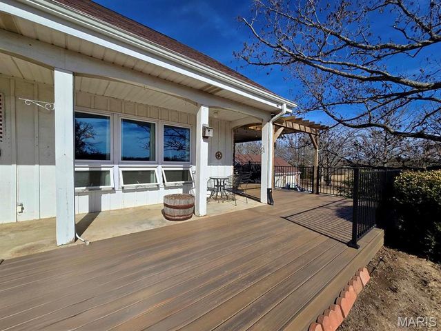 411 Craig Lane, Raymondville, MO 65555