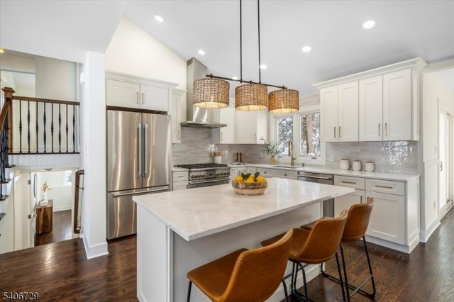 12 Lane Ct, Montclair Twp., NJ 07043